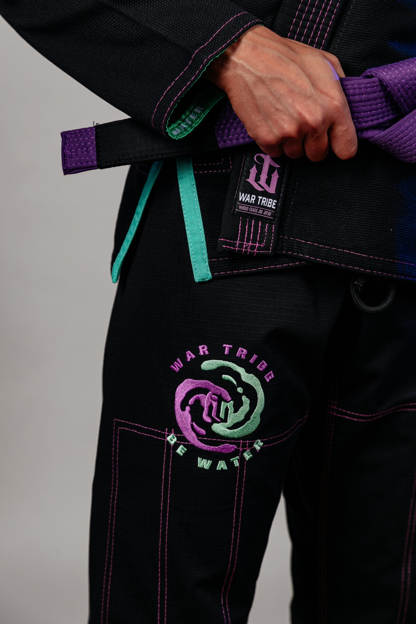War Tribe Women's Artistic Liquid Jiu Jitsu Gi - Black - The Fight Hub